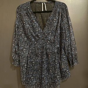 Anthropologie Size Large Blouse